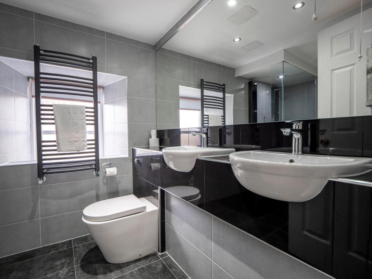 Blackbull Hotel Tarbolton 외부 사진