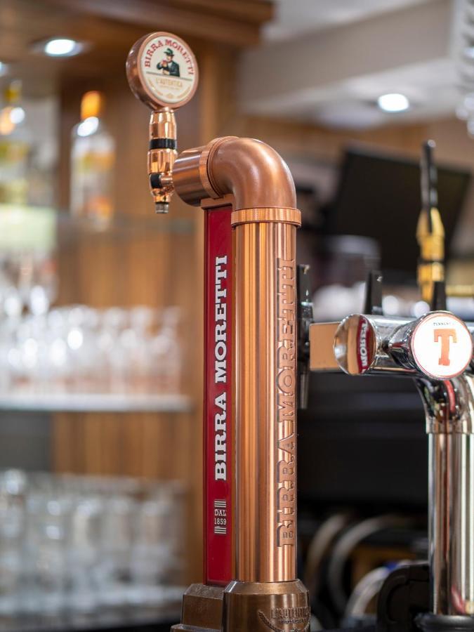 Blackbull Hotel Tarbolton 외부 사진